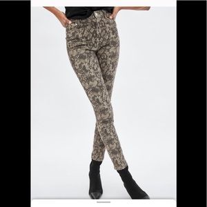 ZARA NEW Hi Rise Skinny Printed Jean Snake Stretch
